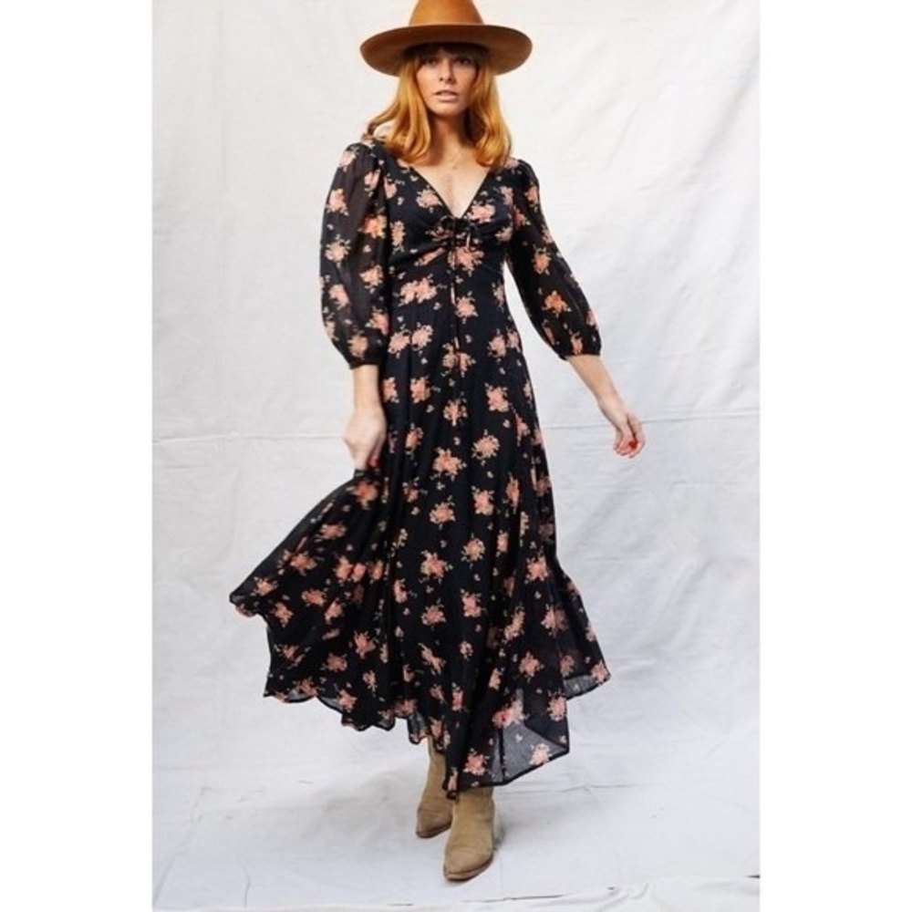 🌟 FREE PEOPLE SEA GLASS MAXI DRESS 🌟